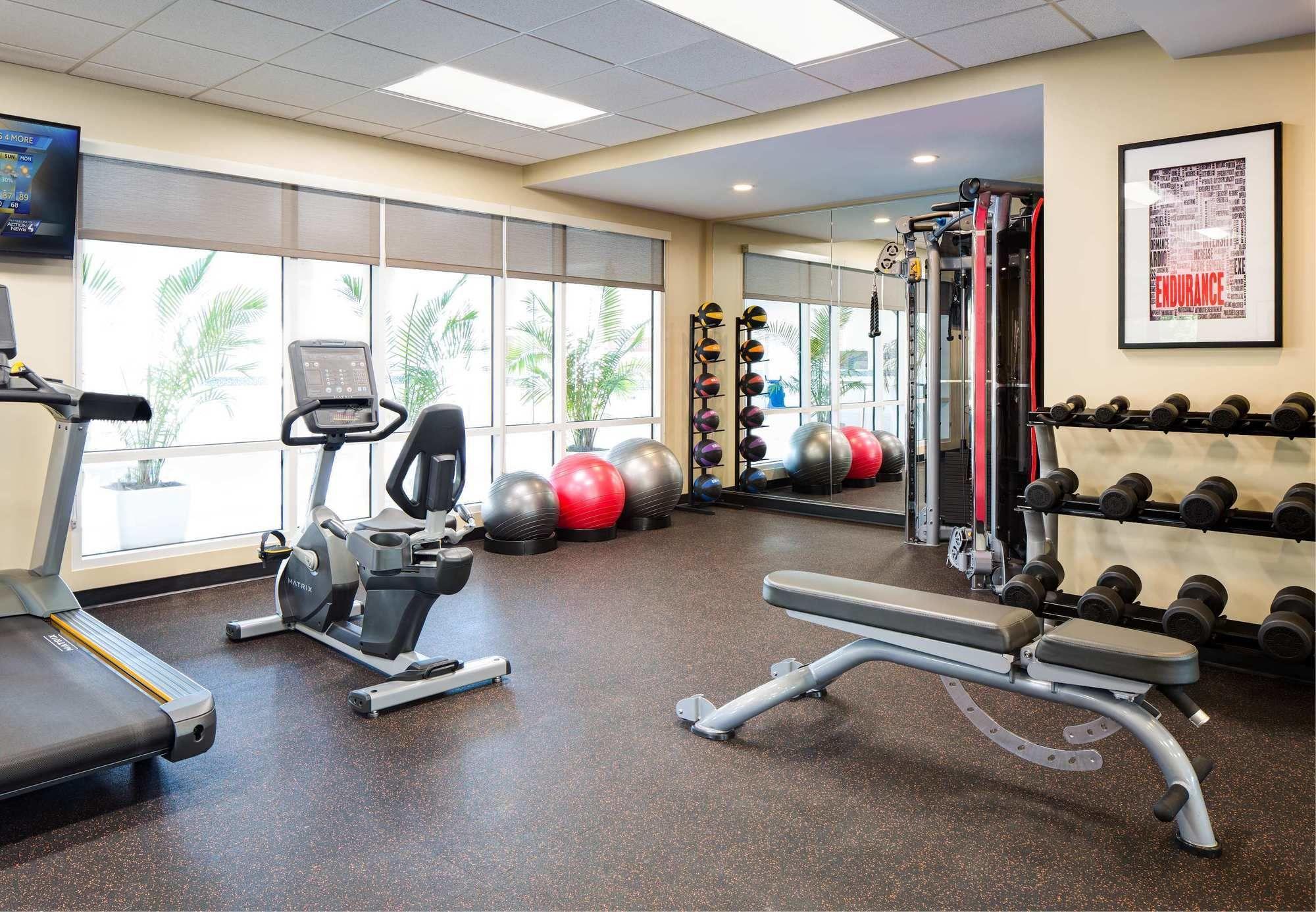 Towneplace Suites By Marriott Pittsburgh Harmarville Esterno foto
