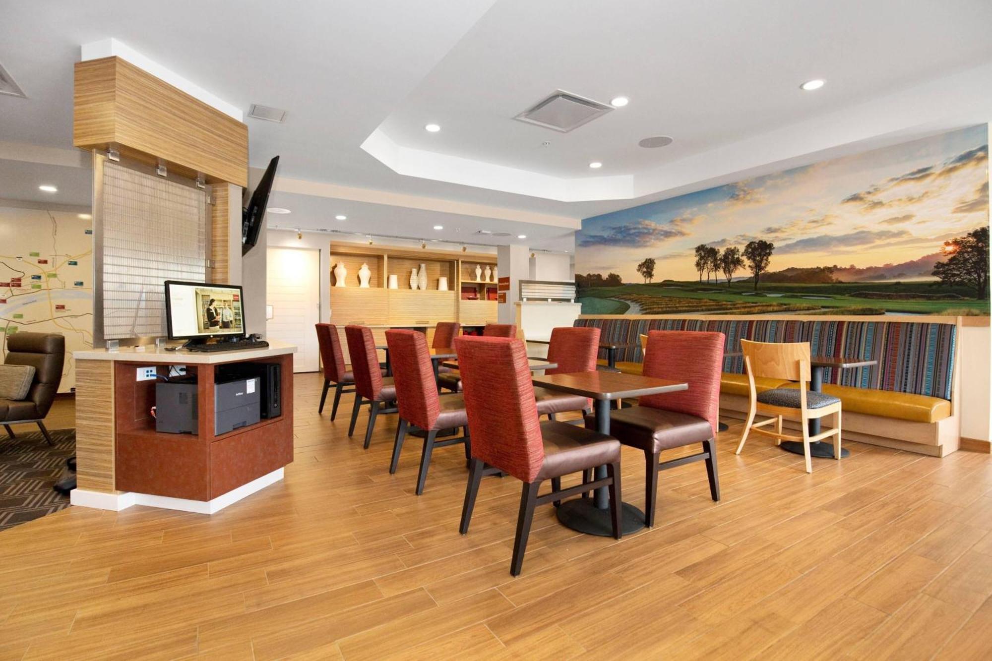 Towneplace Suites By Marriott Pittsburgh Harmarville Esterno foto