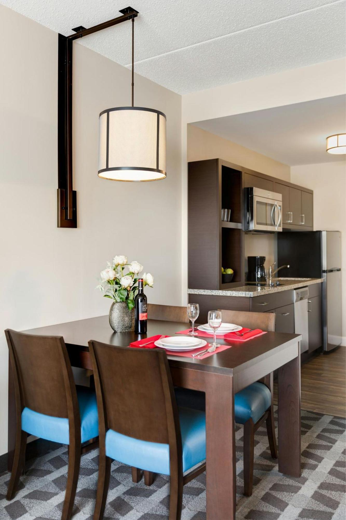 Towneplace Suites By Marriott Pittsburgh Harmarville Esterno foto