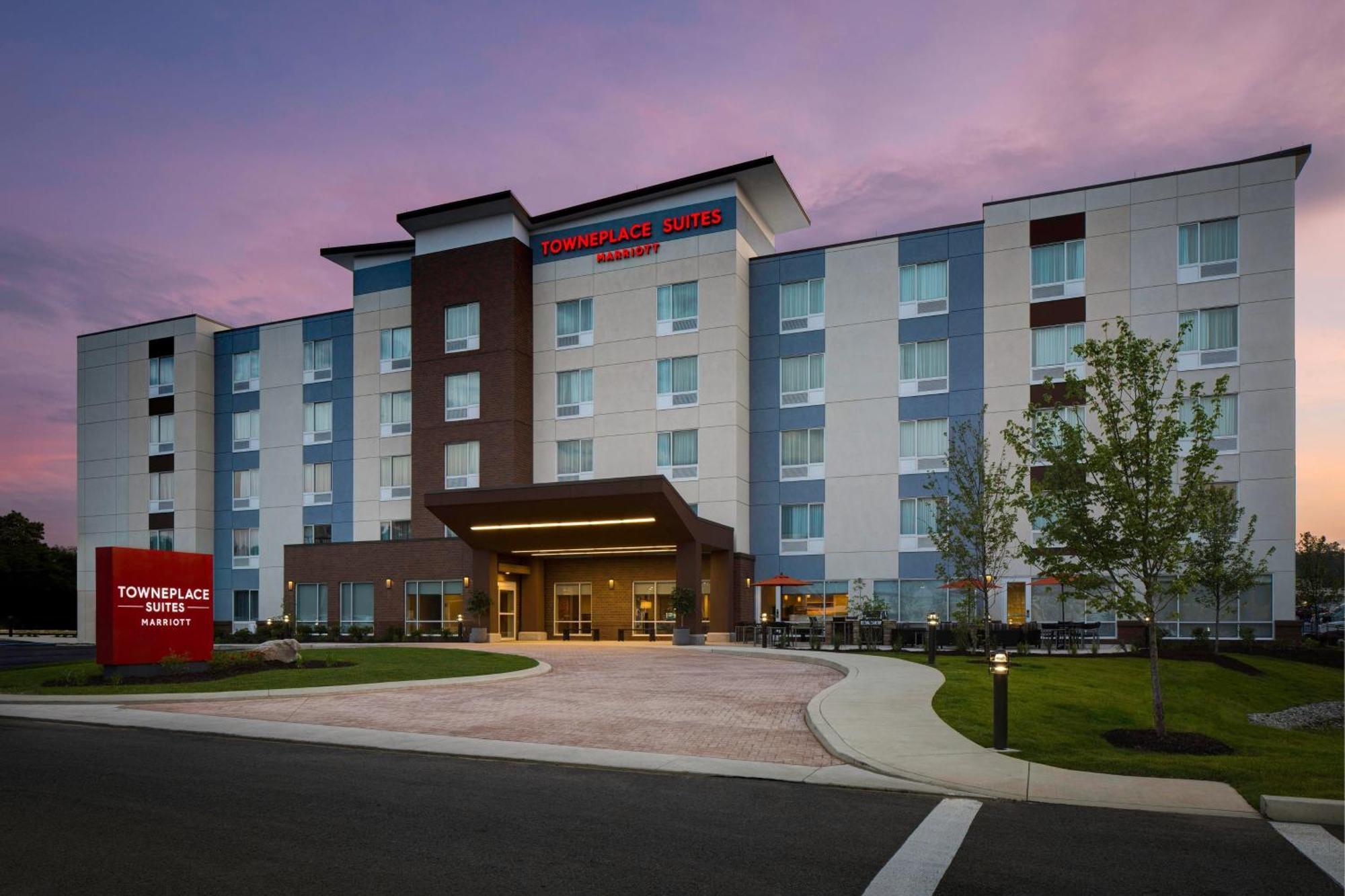 Towneplace Suites By Marriott Pittsburgh Harmarville Esterno foto